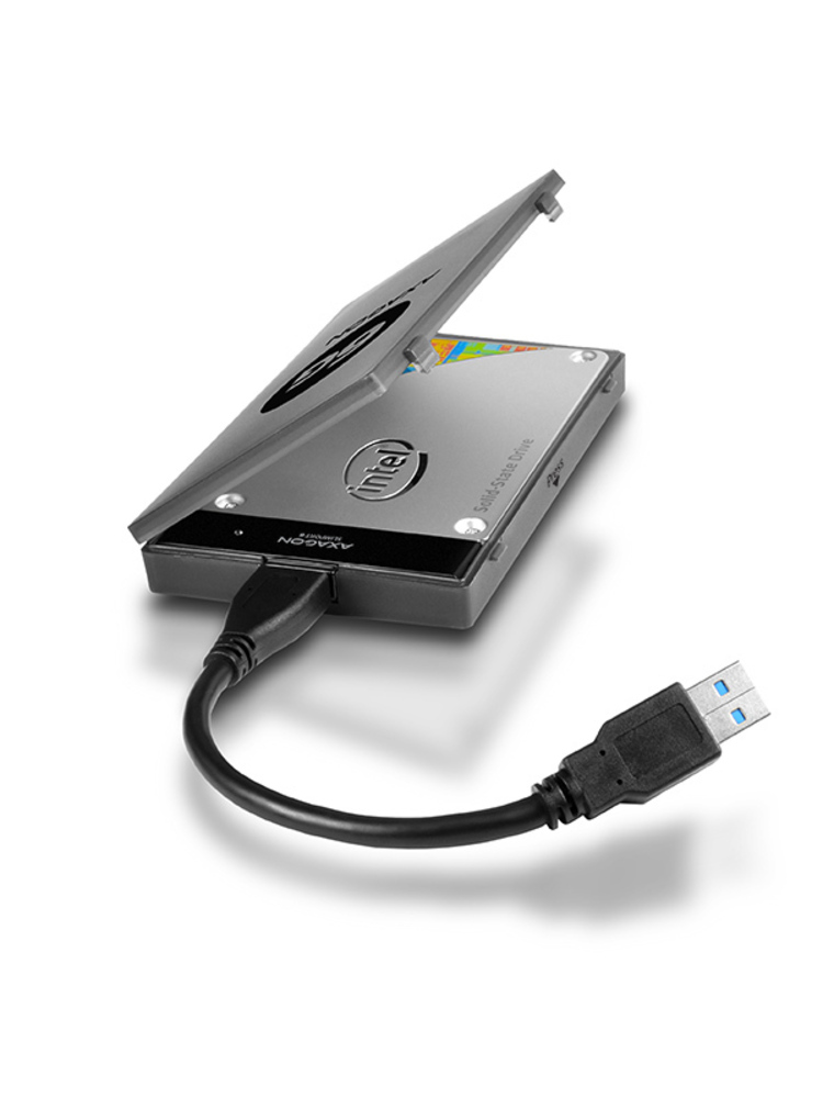 USB 3.0 – SATA adapteris greitam 2,5" SSD/HDD prijungimui. Su dėklu.