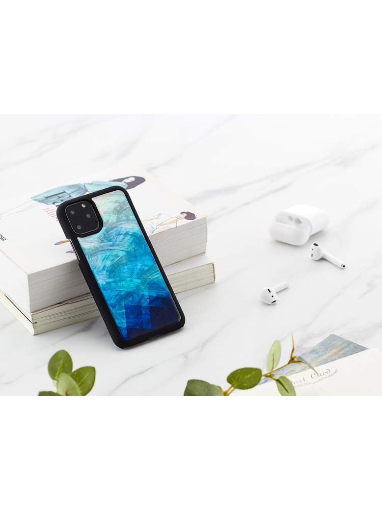 iKins SmartPhone case iPhone 11 Pro blue lake black