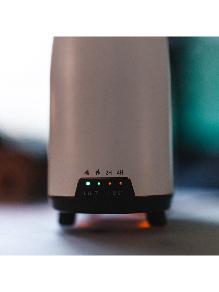 Tellur Flame aroma diffuser 240ml, 12 hours, remote control, white