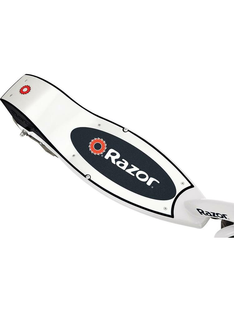 Razor 8 ", E200, Electric Scooter, 200 W, 19 km/h, 24 month(s), Baltas/Raudona